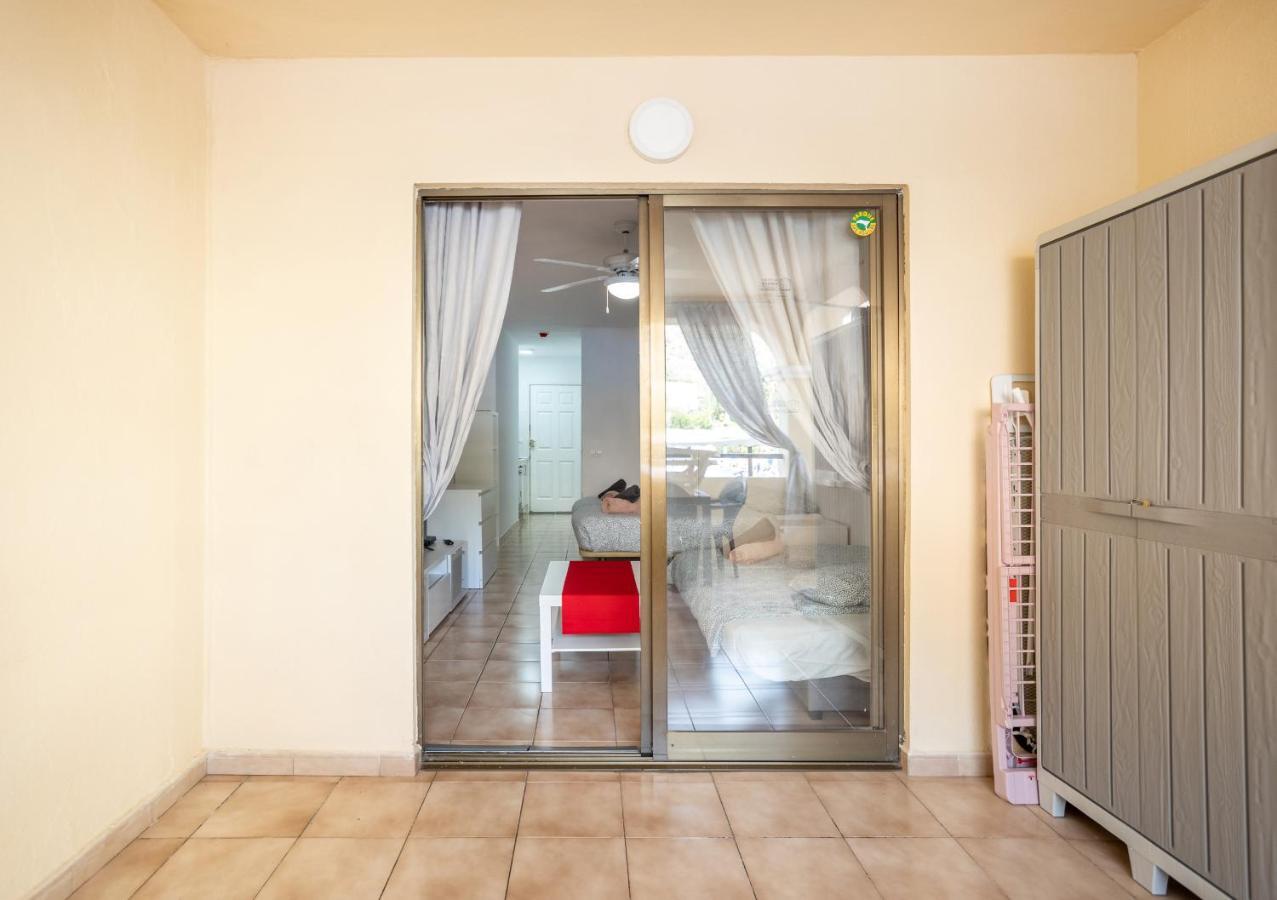 ארונה Castle Harbour Cozy Studio Heated Pool Los Cristianos Lovetenerife מראה חיצוני תמונה